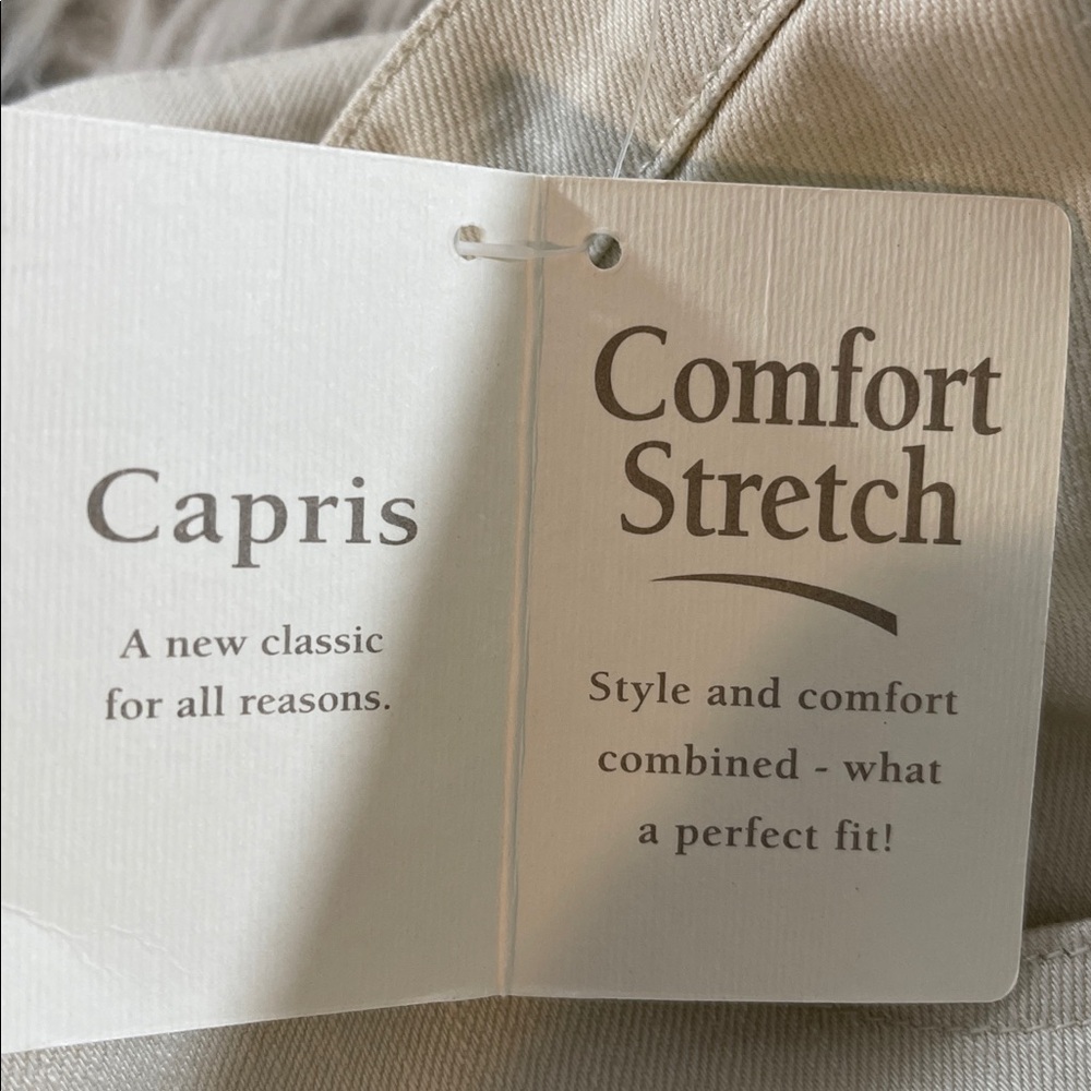 C.J. Banks by Christopher & Banks Cream Embroidered Stretch Capri Pants 24W NEW - Picture 9 of 10